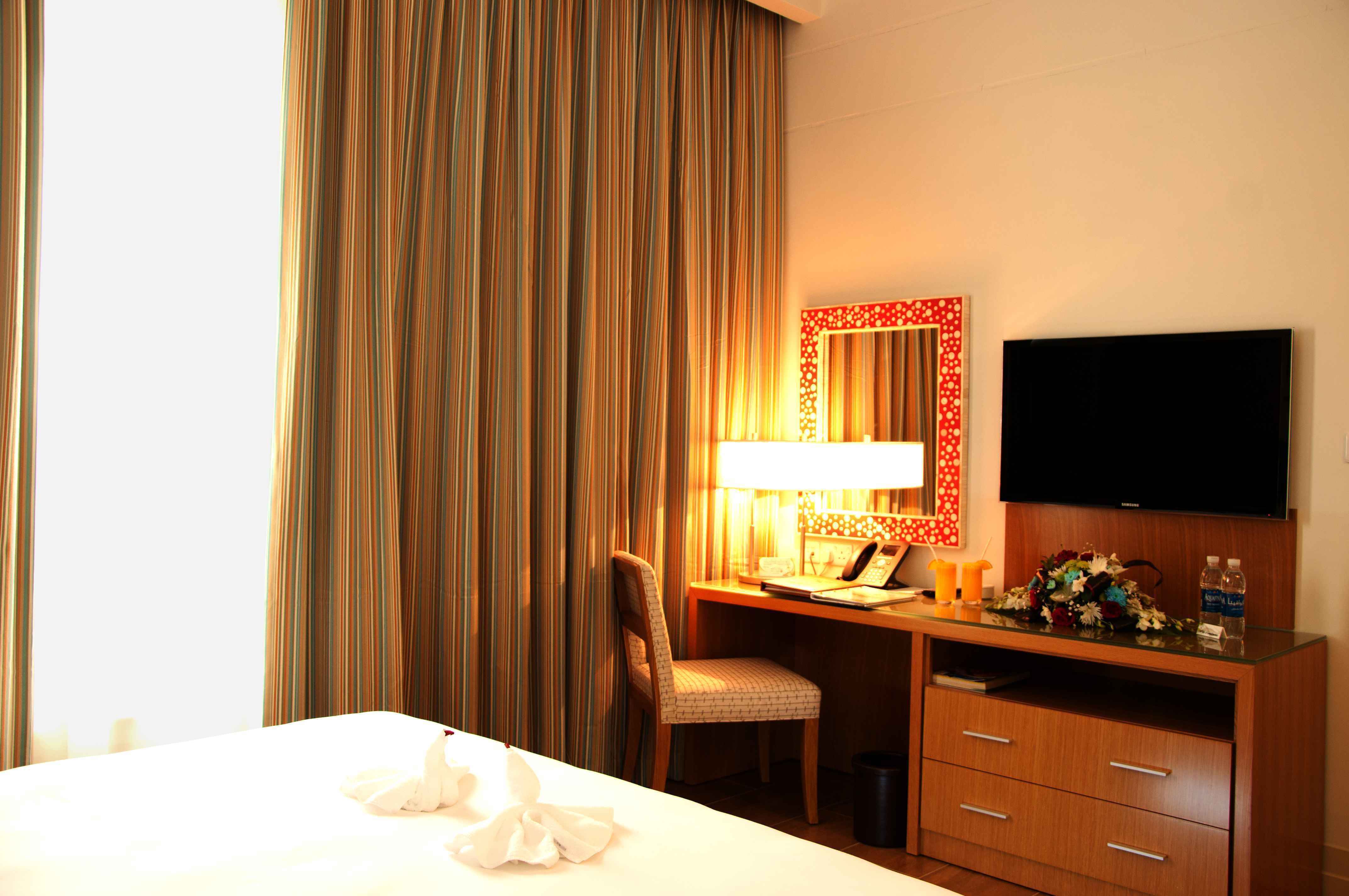 Salalah Gardens Hotel Managed By Safir Hotels & Resorts Экстерьер фото