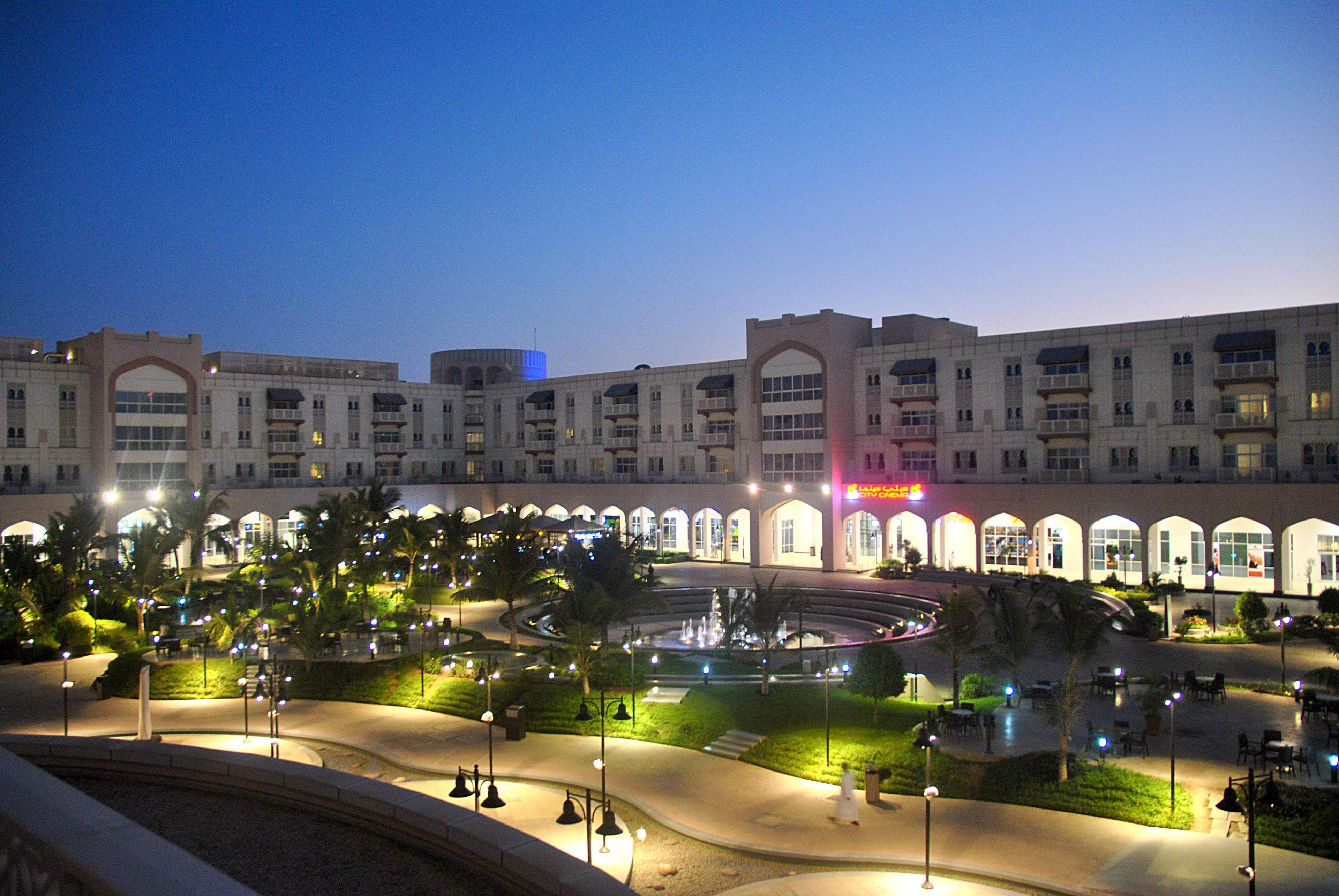 Salalah Gardens Hotel Managed By Safir Hotels & Resorts Экстерьер фото